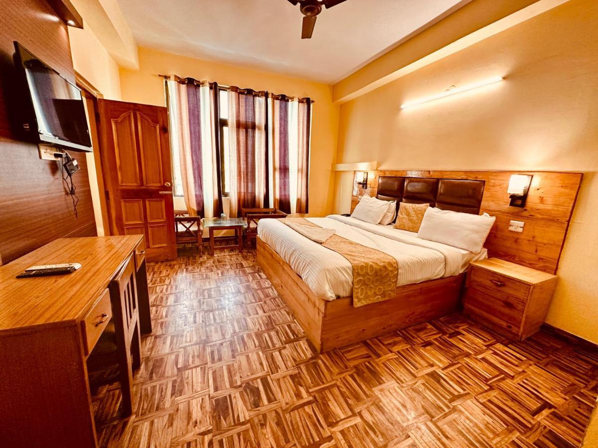 Hotel Grand Kalinga - Near Volvo Bus Stand Manali Kültér fotó