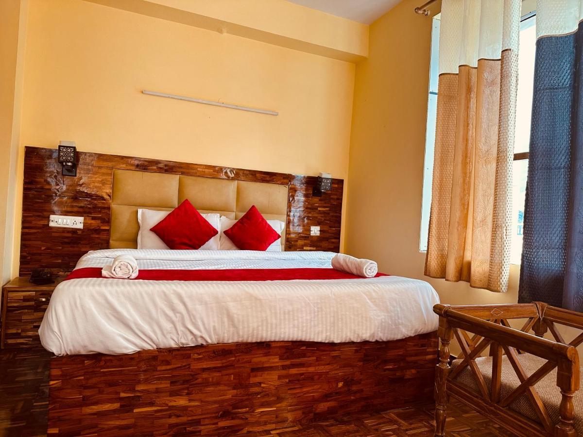 Hotel Grand Kalinga - Near Volvo Bus Stand Manali Kültér fotó