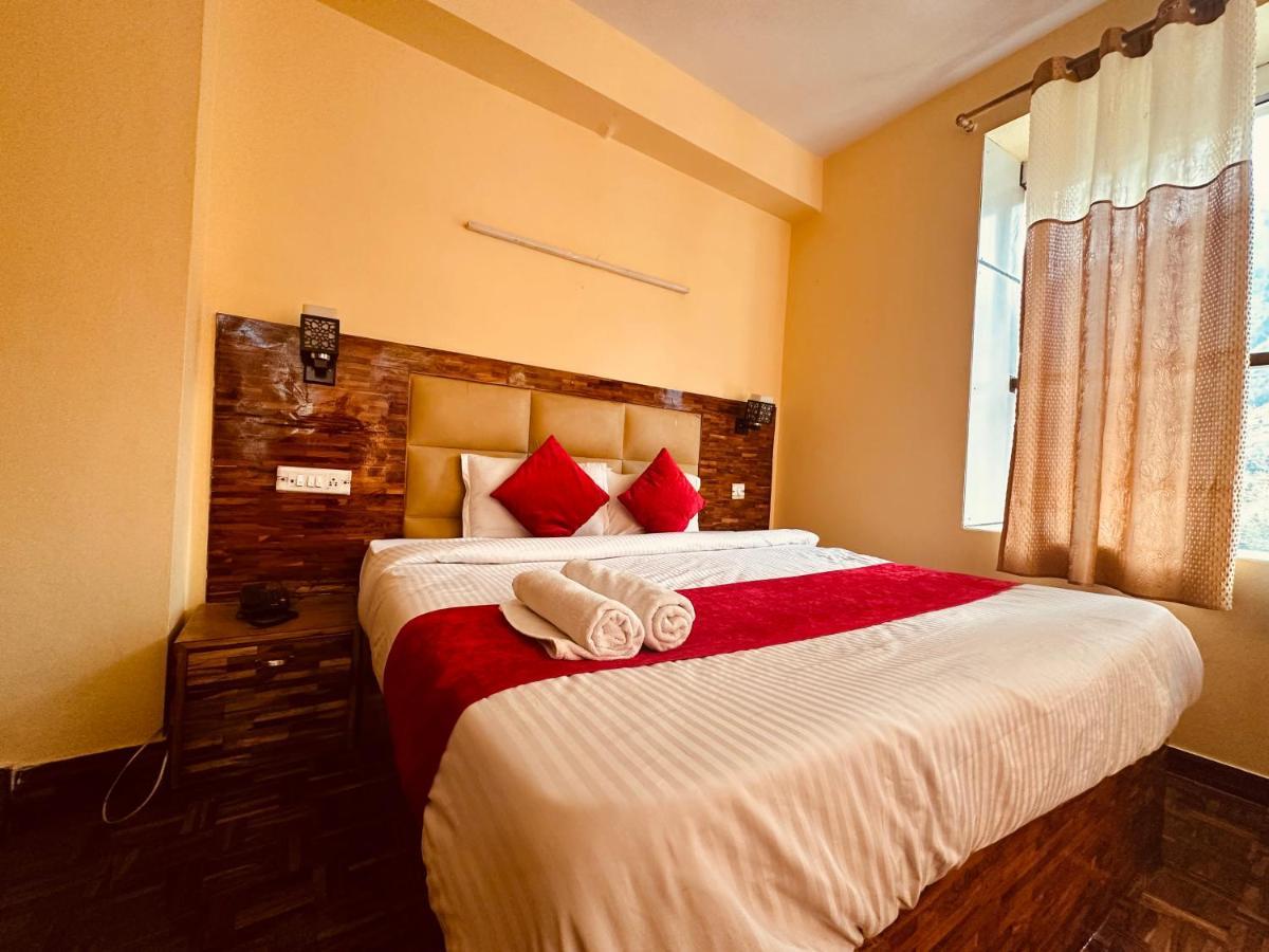 Hotel Grand Kalinga - Near Volvo Bus Stand Manali Kültér fotó